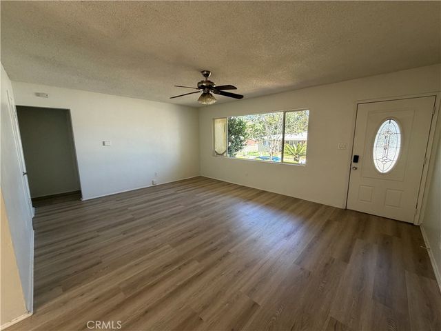 2204 Calle Tortuosa, San Diego, CA 92139