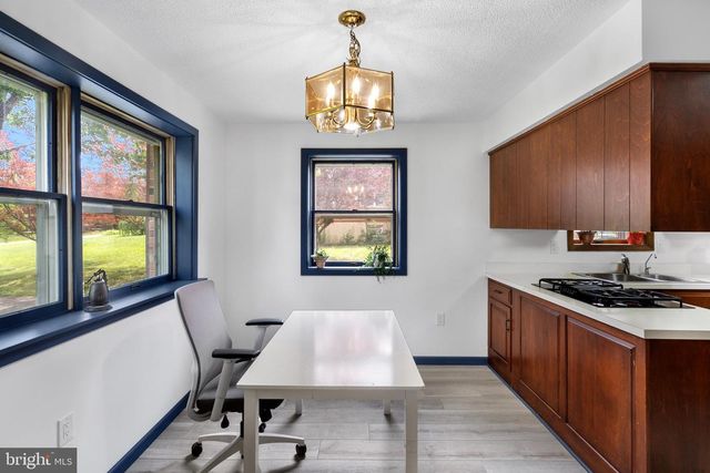 3586 RELIANCE RD, Middletown, VA 22645
