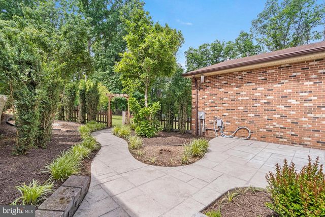 3586 RELIANCE RD, Middletown, VA 22645