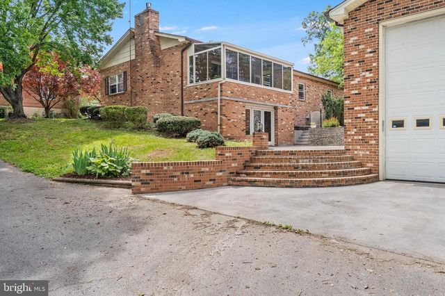 3586 RELIANCE RD, Middletown, VA 22645