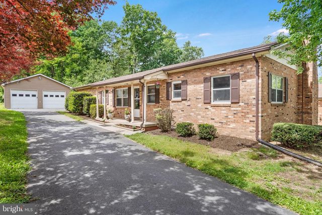3586 RELIANCE RD, Middletown, VA 22645