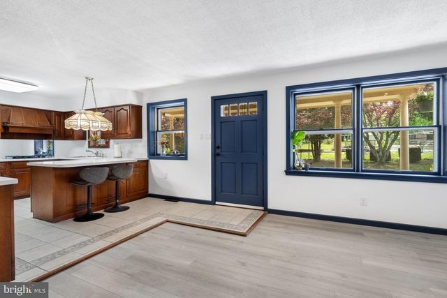 3586 RELIANCE RD, Middletown, VA 22645