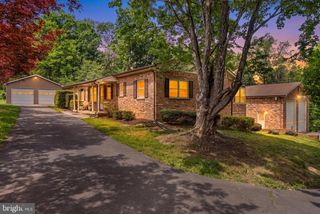 3586 RELIANCE RD, Middletown, VA 22645