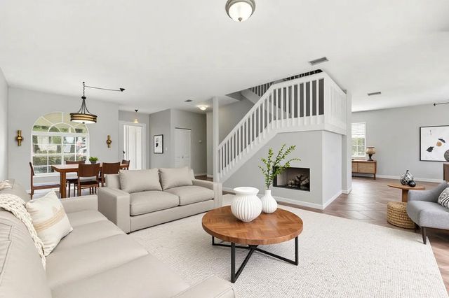 223 Berenger Walk, Royal Palm Beach, FL 33414
