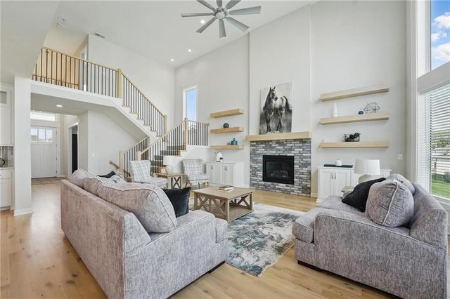 1312 NW 107th Terrace, Kansas City, MO 64155