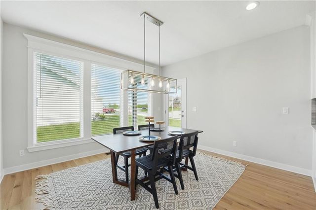 1312 NW 107th Terrace, Kansas City, MO 64155