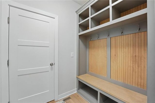 1312 NW 107th Terrace, Kansas City, MO 64155