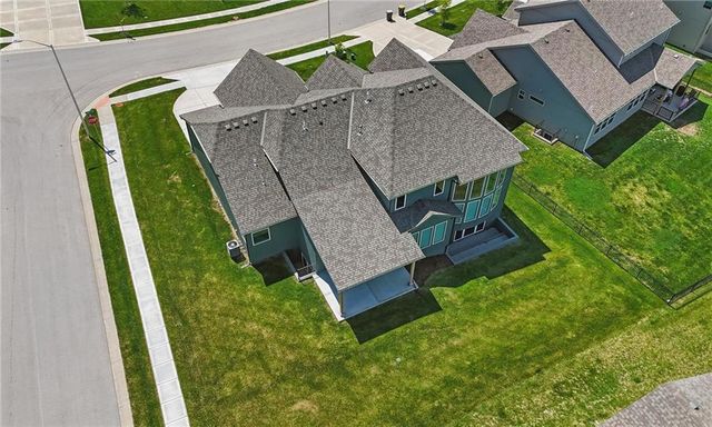 1312 NW 107th Terrace, Kansas City, MO 64155