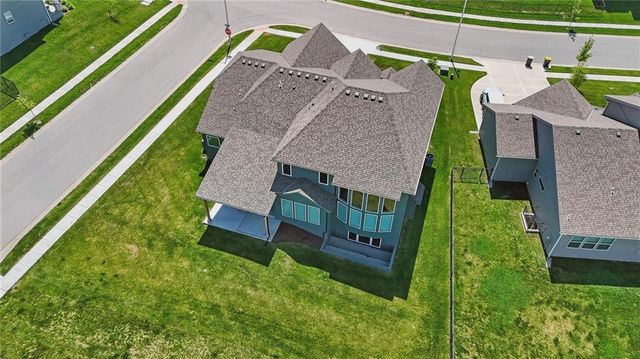 1312 NW 107th Terrace, Kansas City, MO 64155