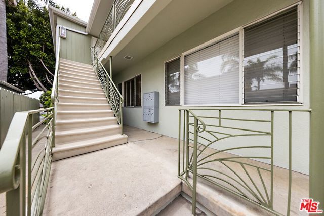 913 20th Street 1, Santa Monica, CA 90403