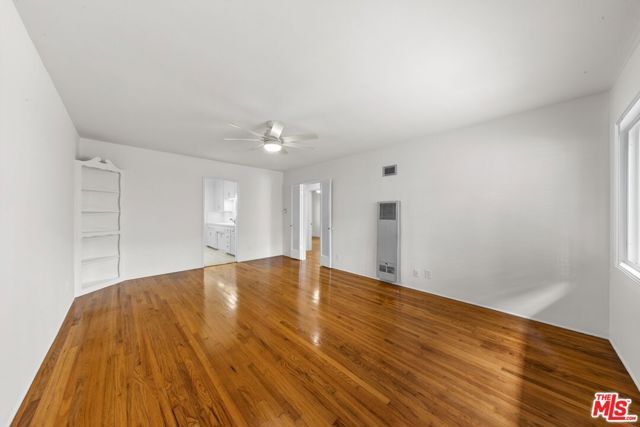 913 20th Street 1, Santa Monica, CA 90403