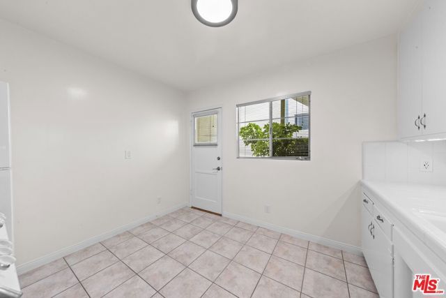 913 20th Street 1, Santa Monica, CA 90403