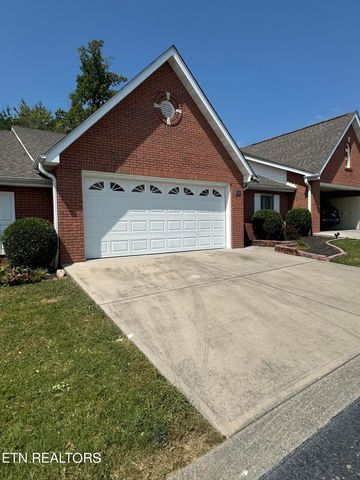 139 Creekwood Way, Seymour, TN 37865