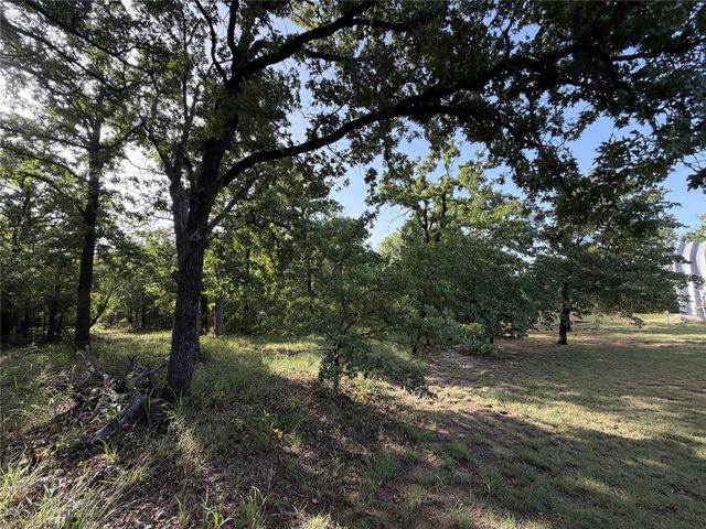 237 County Road 1643, Chico, TX 76431