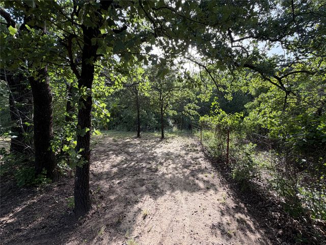 237 County Road 1643, Chico, TX 76431