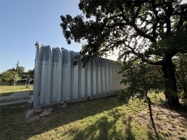 237 County Road 1643, Chico, TX 76431