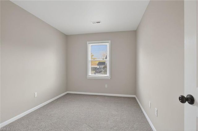 429 Aspen DR, Newport News, VA 23608