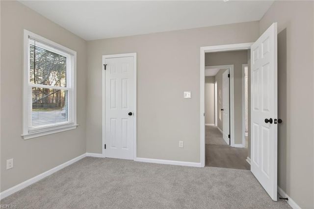 429 Aspen DR, Newport News, VA 23608