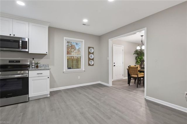 429 Aspen DR, Newport News, VA 23608