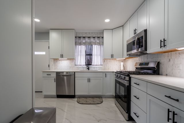 4624 177th Street, Country Club Hills, IL 60478