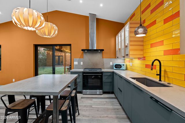 358 E Whitton Avenue, Phoenix, AZ 85012