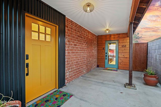 358 E Whitton Avenue, Phoenix, AZ 85012