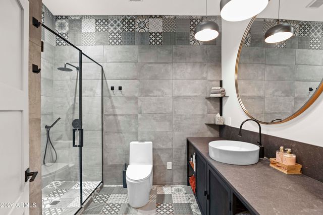 358 E Whitton Avenue, Phoenix, AZ 85012