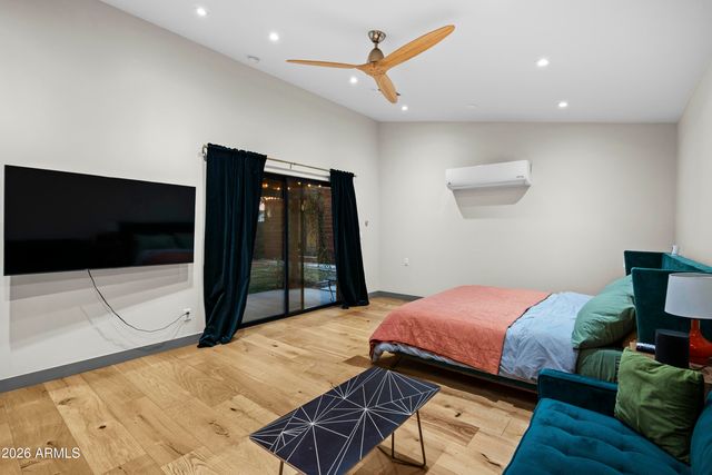 358 E Whitton Avenue, Phoenix, AZ 85012