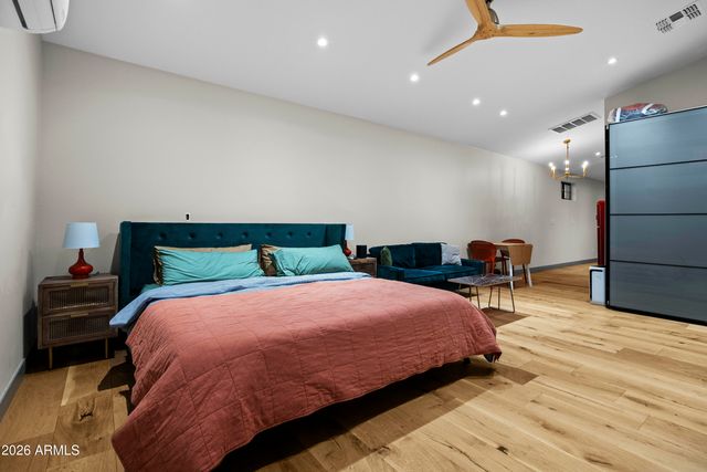 358 E Whitton Avenue, Phoenix, AZ 85012