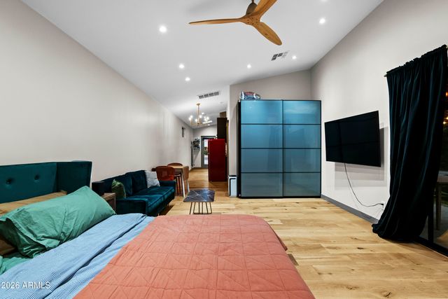 358 E Whitton Avenue, Phoenix, AZ 85012