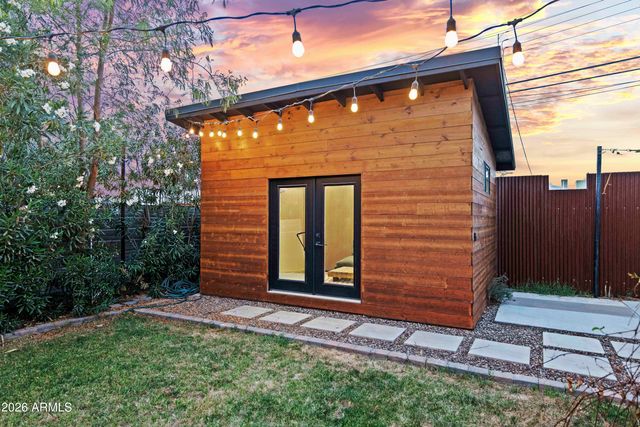 358 E Whitton Avenue, Phoenix, AZ 85012