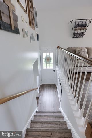1074 HEARTHSTONE RD, Lancaster, PA 17603
