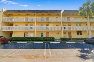 6020 NW 64th Avenue 208, Tamarac, FL 33319