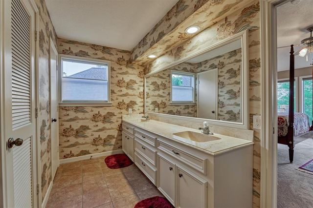 11831 Thoreau Drive, Montgomery, TX 77356