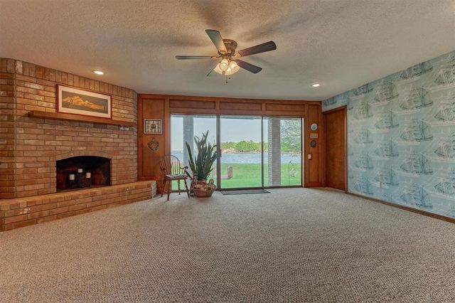 11831 Thoreau Drive, Montgomery, TX 77356