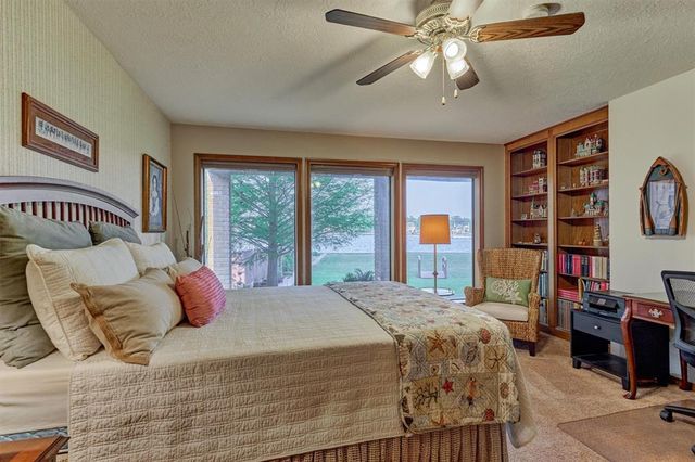 11831 Thoreau Drive, Montgomery, TX 77356