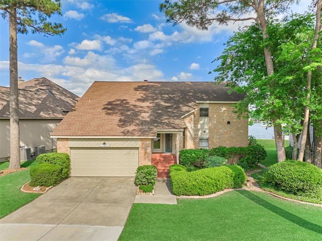 11831 Thoreau Drive, Montgomery, TX 77356