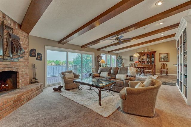 11831 Thoreau Drive, Montgomery, TX 77356