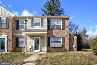 13 YORKTOWN CT #115 U-13, Blue Bell, PA 19422