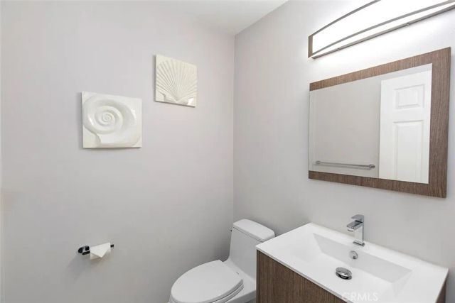 417 Orchid Avenue 2, Corona Del Mar, CA 92625