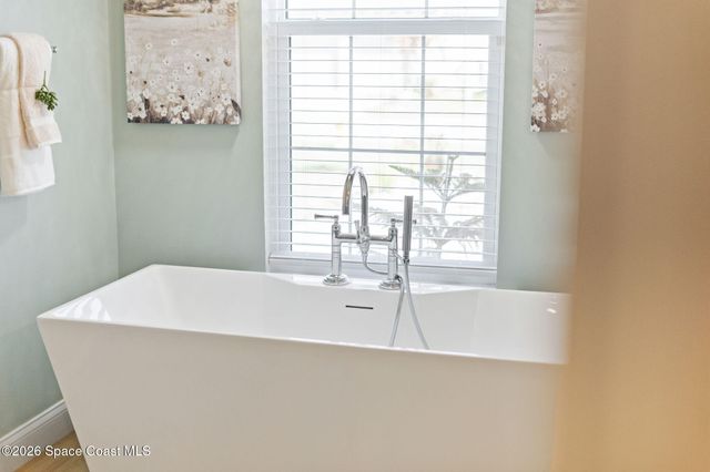 4095 Negal Circle, Melbourne, FL 32901