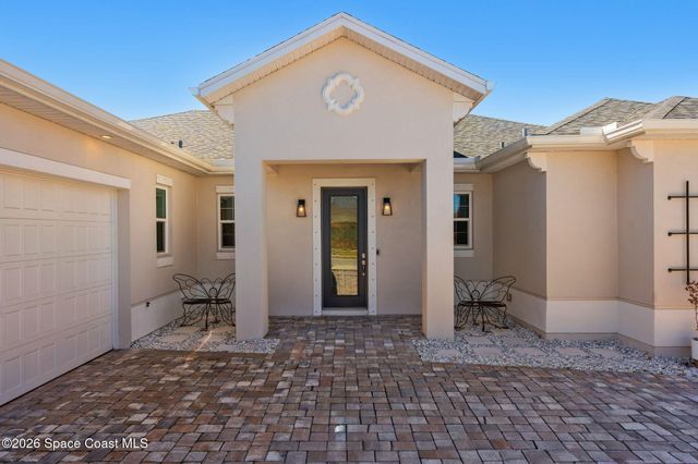 4095 Negal Circle, Melbourne, FL 32901