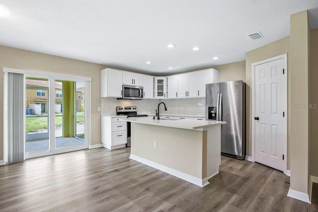 10831 JOHANNA AVENUE, Riverview, FL 33578