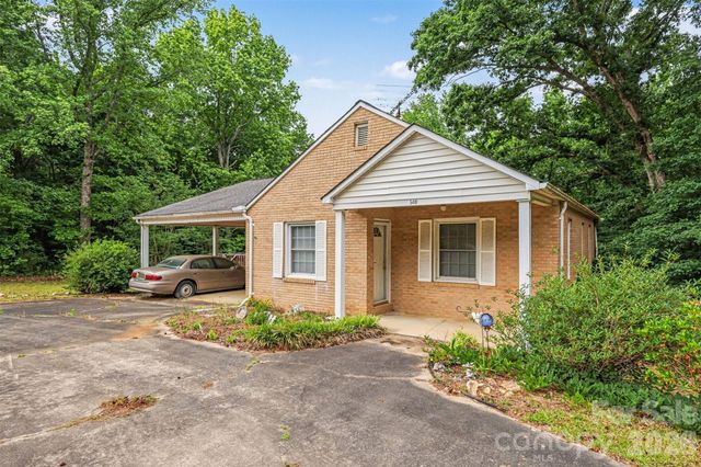 5401 Flat Creek Road, Heath Springs, SC 29058