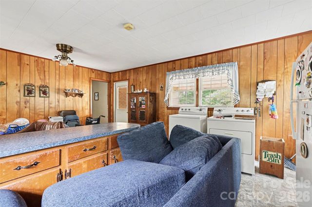 5401 Flat Creek Road, Heath Springs, SC 29058