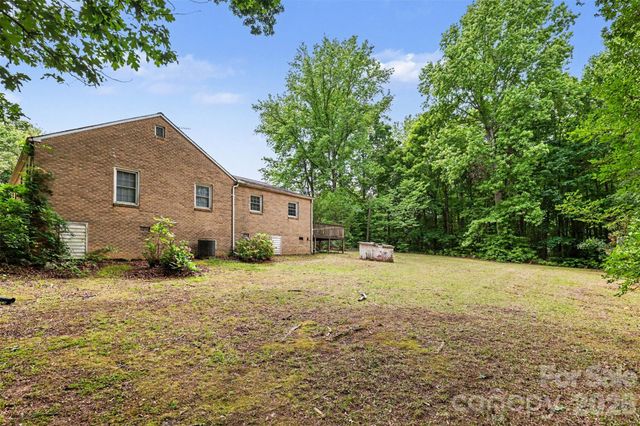 5401 Flat Creek Road, Heath Springs, SC 29058
