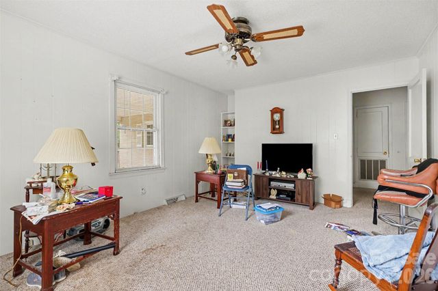 5401 Flat Creek Road, Heath Springs, SC 29058