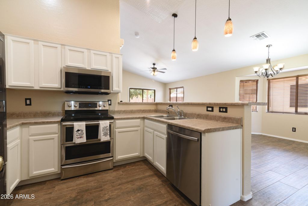10649 W MONTE VISTA Road, Avondale, AZ 85392 — photo 5