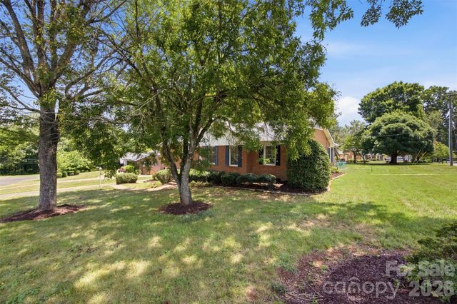 3101 Canterberry Drive, Gastonia, NC 28056
