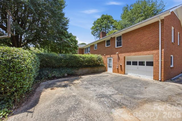 3101 Canterberry Drive, Gastonia, NC 28056